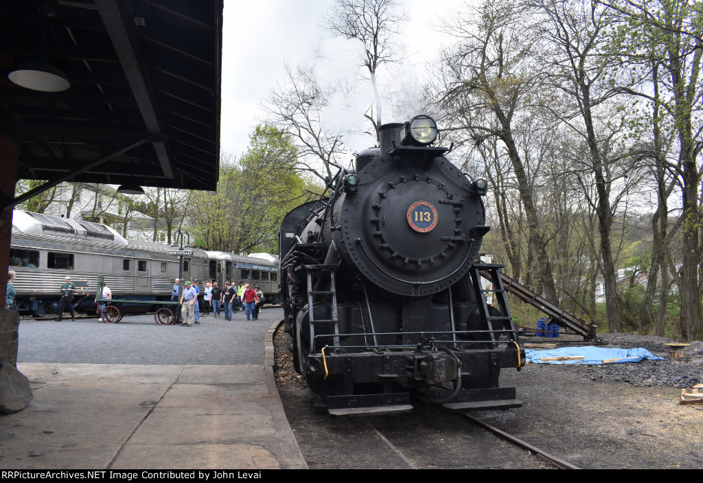 The Ex-Central RR of NJ # 113 sits on display at Minersville, PA station with the RDC consist on the left